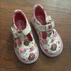 Keds Baby Sprinkle Donut Sneakers - Pink and Cream (size 5)